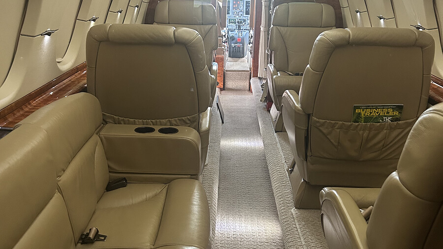 2007 Hawker 900XP SN HA-0013 - interior